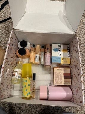 Makeup & Skincare Bundle with Revolution Contour Compact